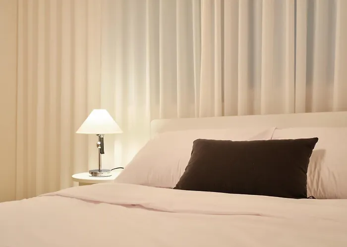 Uni Seonyudo - Cozy 2br Near Subway & Airport Bus Séoul
