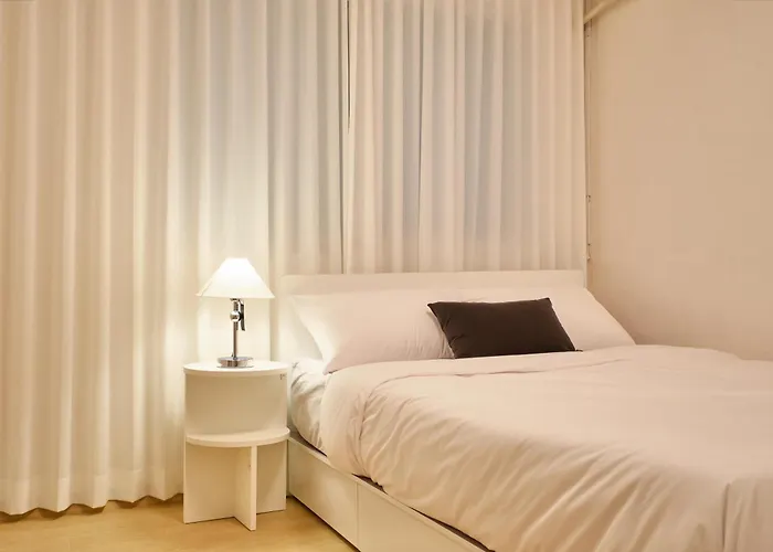 Uni Seonyudo - Cozy 2br Near Subway & Airport Bus Hébergement de vacances