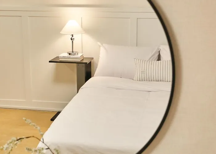 Uni Seonyudo - Cozy 2br Near Subway & Airport Bus Séoul