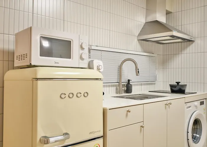 Uni Seonyudo - Cozy 2br Near Subway & Airport Bus Séoul